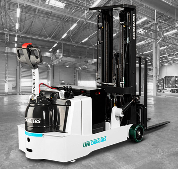 Apiladora Contrabalanceada WCX 1.5 A 2.0 TON